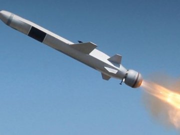 Ракетний удар по Хмельниччині: осколкове поранення отримав чоловік