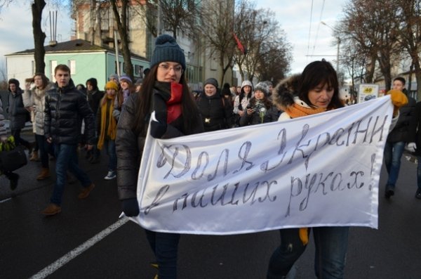 Луцькі революційні плакати. ФОТО