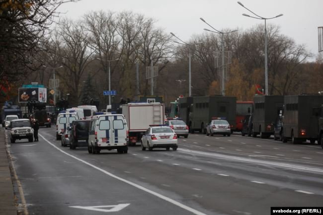 «Марш народовладдя» у Білорусі: правозахисники повідомляють про масові затримання