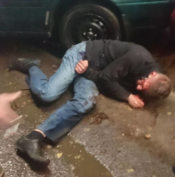 Люди хотіли вчинити самосуд: у Чернівцях п'яний водій створив масову аварію. ФОТО