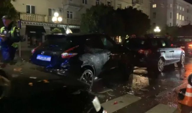 У центрі Луцька зіткнулись 4 автівки, рух ускладнений. ФОТО