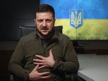 Зеленський звернувся до «слуг», які запропонували змінити слова гімну: «Припиніть виставляти себе дурнями»