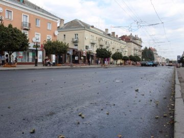 Сьогодні тимчасово перекриють рух транспорту у центрі Луцька