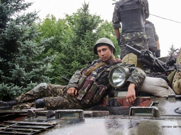 Парад військових у звільненому Краматорську. ФОТО. ВІДЕО