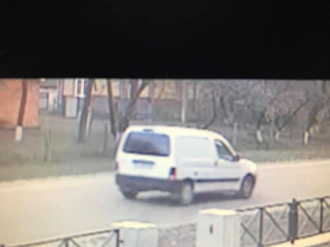 Поліція шукає свідків аварії, в якій травмувалася неповнолітня волинянка