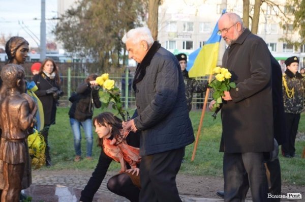 Лучани вшанували пам’ять жертв Голодомору