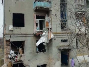 В Ізюмі окупанти завдали удару багатоповерівці: загинули люди