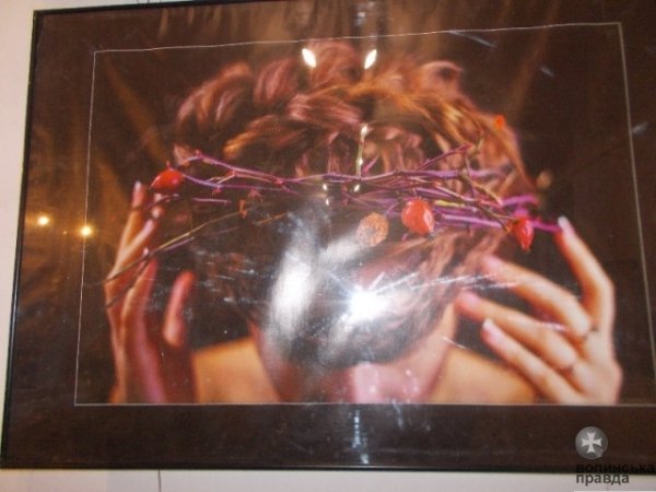 Україна у терновому вінку - фотовиставка художниці з Волині. ФОТО