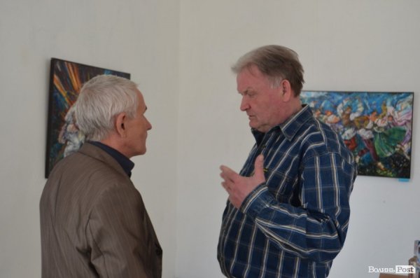 Коли полотна танцюють: у Луцьку відкрили виставку картин «в чотири руки». ФОТО