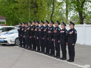 «Патрулька» Волині поповнилась новими поліцейськими. ФОТО