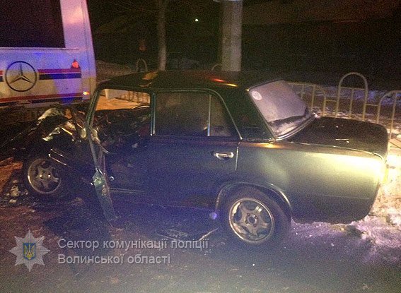 Аварія у Луцьку: постраждали двоє людей