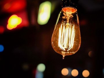 Де на Волині та у Луцьку не буде світла 28 грудня