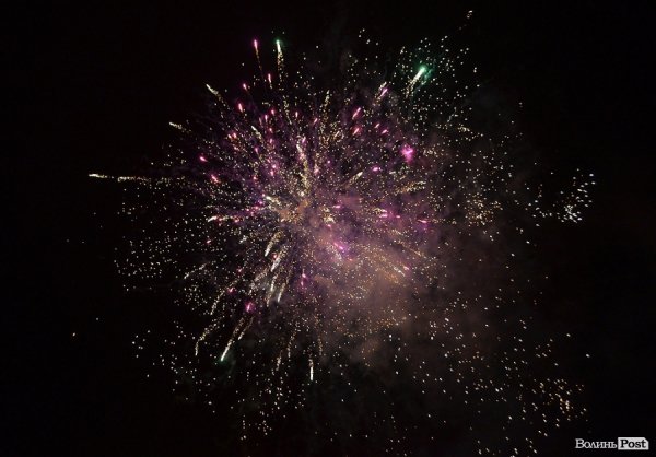 Як у Луцьку зустрічали Новий рік. ФОТО. ВІДЕО