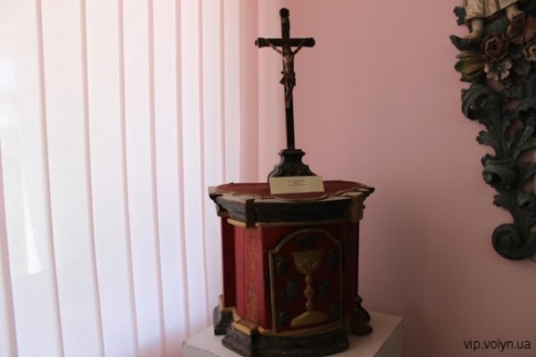 У луцькому музеї – виставка про християнську Волинь. ФОТО