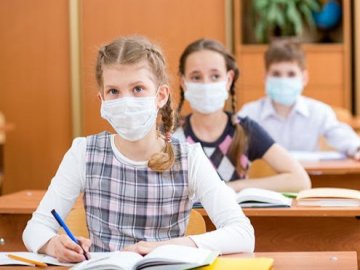 Після самоізоляції учні не зобов'язані проходити тест і подавати довідку про стан здоров’я