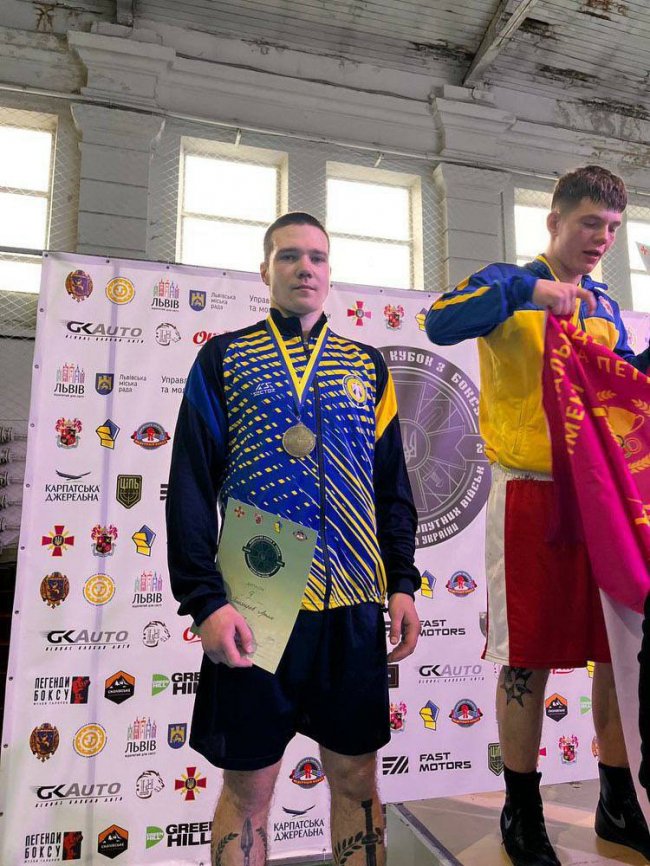 Волинянин виборов срібло з боксу на Кубку командування Сухопутних військ