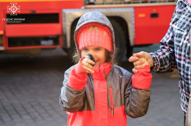 Пожежа у луцькому спорткомплексі «Олімпія»: евакуювали шестеро людей, серед них – двоє дітей. ВІДЕО