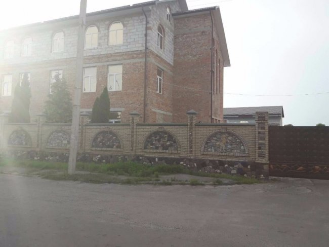 Звертались до керівника – він лаявся: луцьке підприємство систематично зливало нечистоти