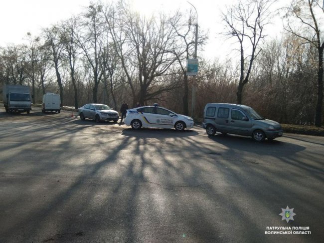 У Луцьку зіткнулися дві автівки. ФОТО
