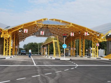 На «Ягодині» затримали двох турків з підробленими паспортами