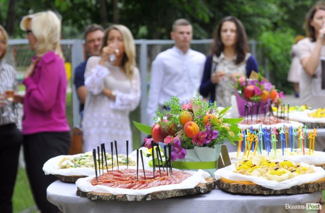 У Луцьку суддя відкрила студію краси