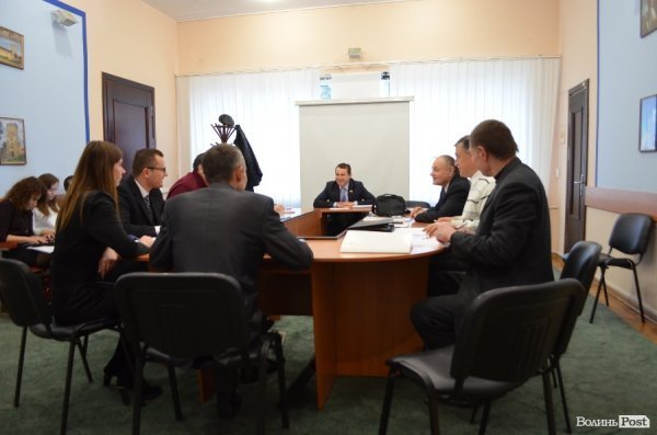 Депутати Луцькради хочуть новий офіс, бо старий «дещо депресивний»