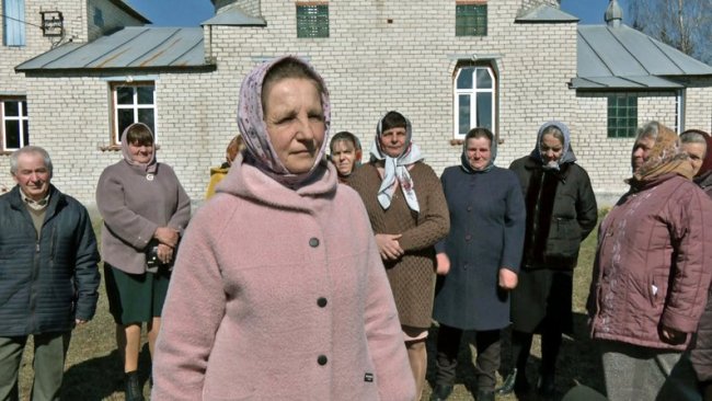 Громада на Волині наводить лад у храмі, парафія якого перейшла до ПЦУ