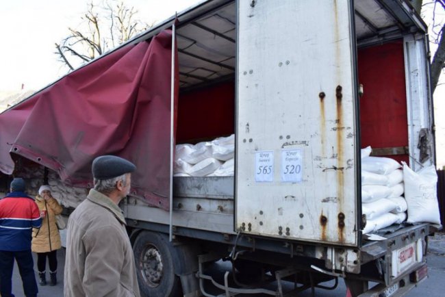 Цукор, риба і кролі: у волинському райцентрі влаштували ярмарок. ФОТО