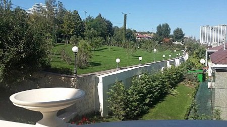 «Пшонка-стайл» у будинку Ківалова, який захопили активісти в Одесі. ФОТО