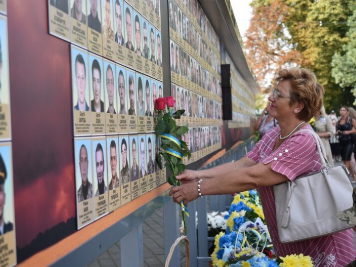 У Луцьку вшанували пам’ять усіх полеглих захисників України