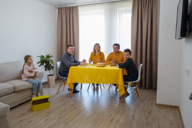 Забудовник Андрій Разумовський знявся у кліпі. ВІДЕО*