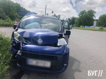 У місті на Волині зіткнулись Renault та Fiat. ФОТО