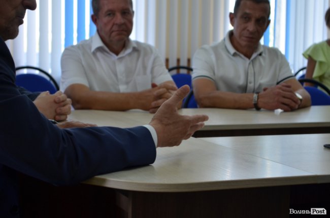 Зручно та сучасно: у селищі на Волині відкрили пункт видачі дозволів на міжнародні перевезення. ФОТО