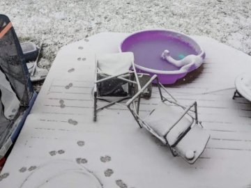 Серед літа схід Канади засипало снігом. ФОТО