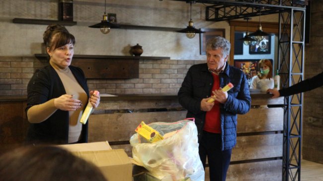 У волинській громаді експериментальна група сортуватиме сміття у «жовтий мішок». ФОТО