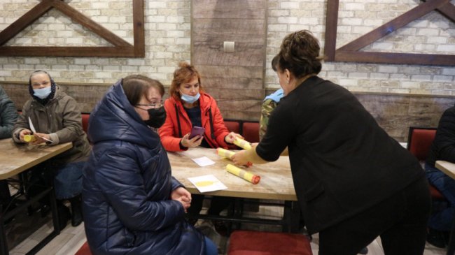 У волинській громаді експериментальна група сортуватиме сміття у «жовтий мішок». ФОТО