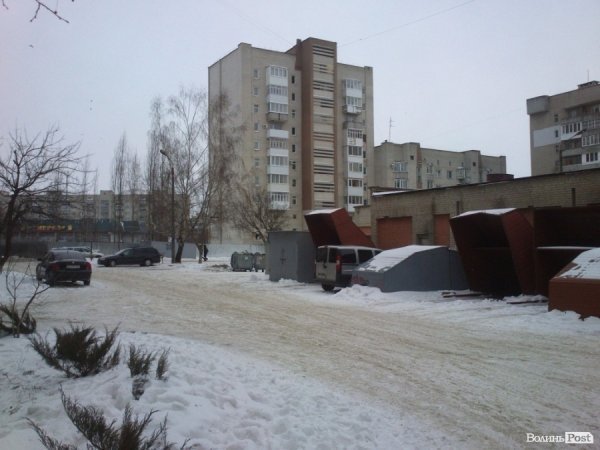 «Замінування» будинку у Луцьку: як це було