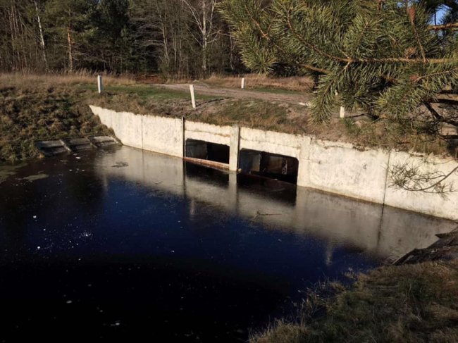 У Шацькому районі невідомі пошкодили гідроспоруду, випустивши всю воду