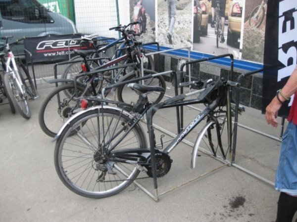 Іспанський веломандрівник «зарулив» на Волинь. ФОТО