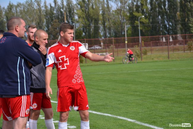 «Атошний» футбол: волиняни перемогли львівських нацгвардійців