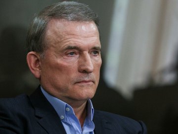 Медведчук, перебуваючи в рф, судиться за право бути адвокатом в Україні