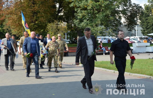 На Волині поліцейські вшанували жертв Іловайського котла