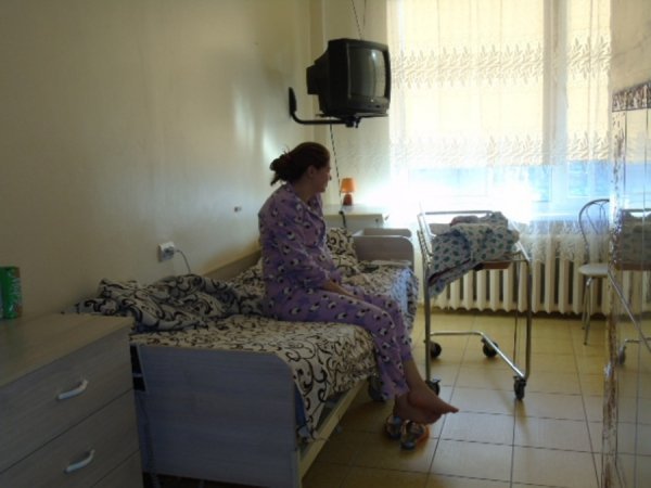 Львівські депутати подивилися на луцький пологовий