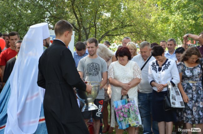 Танець від ректора і завдання від губернатора: як у луцькому «політесі» першачків зустрічали. ФОТО