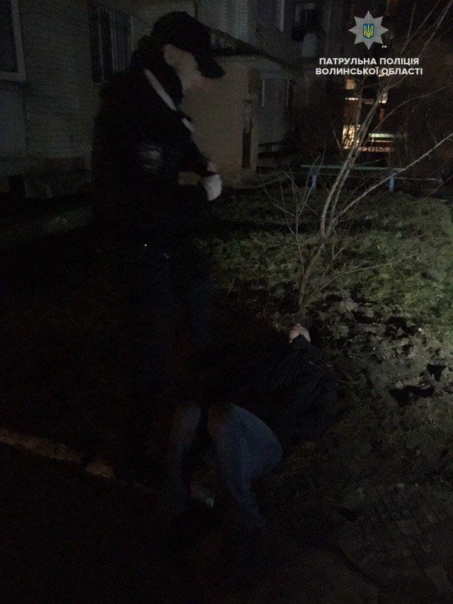 У Ковелі патрульні врятували п'яного 34-річного чоловіка. ФОТО