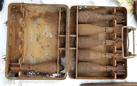 На Волині  знайшли цілий арсенал боєприпасів  