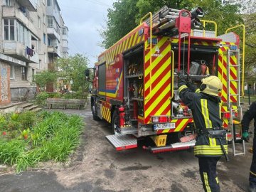 На Волині горіли квартира, житловий будинок, господарська споруда та суха трава