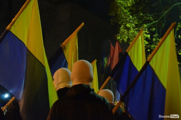 У Луцьку відбулася смолоскипна хода на честь річниці УПА. ФОТО. ВІДЕО