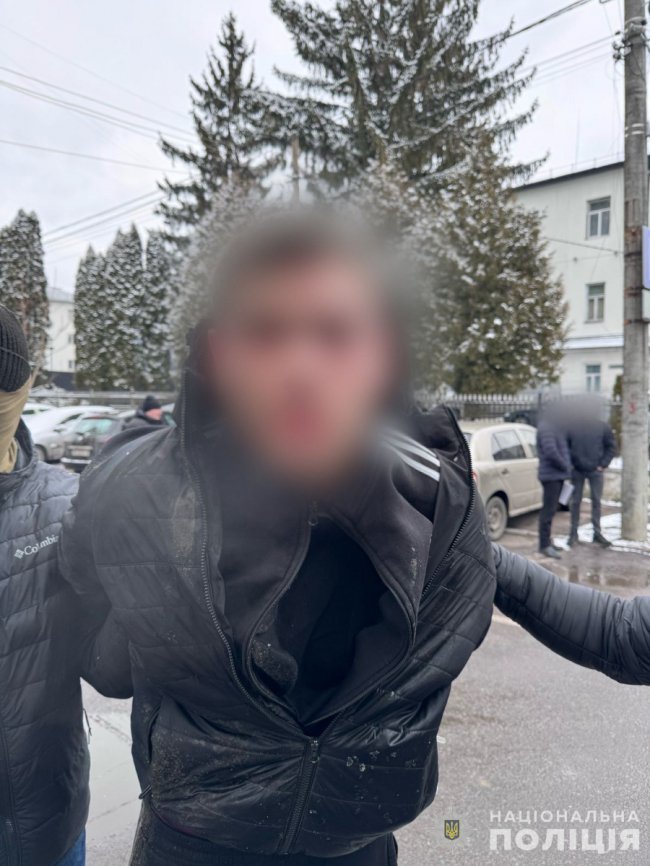 У Рівному два молодики на замовлення спецслужб рф мали підірвати управління поліції. ФОТО