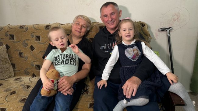 «Кохання перемагає все», - історія бійця з Волині, який  втратив руку  і ногу на війні